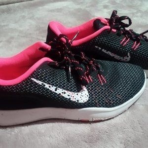 Size 7 Nikes like new